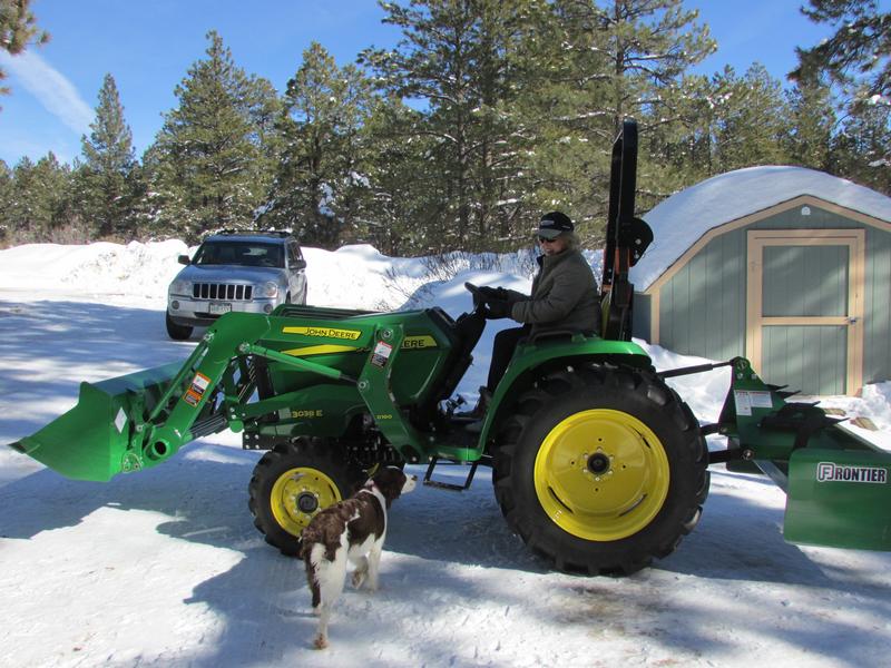 3038E | 3 Series Compact Tractors | John Deere US