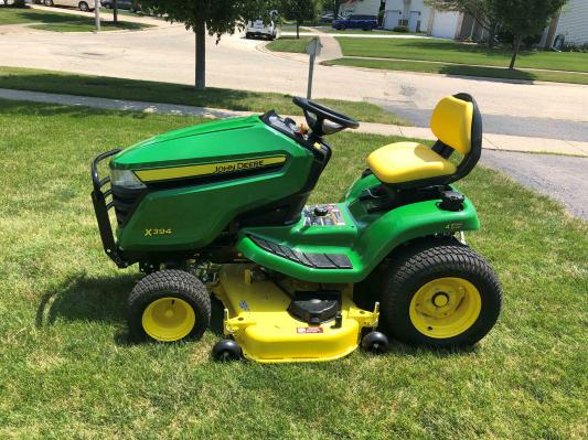 John deere x394 riding lawn online mower