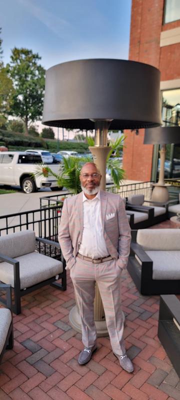 Review Thumbnail Image 0 359456875