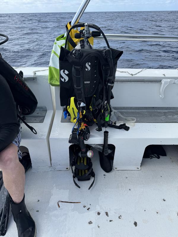 HYDROS PRO BCD, w/Air2 V GEN, Men, Black, L - SCUBAPRO