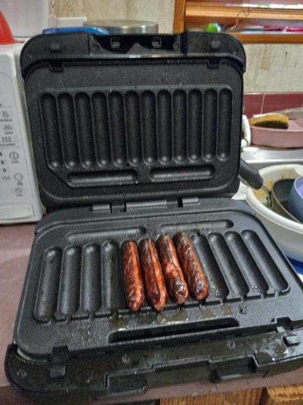  Johnsonville Sizzling Sausage Electric Indoor Grill: Home &  Kitchen