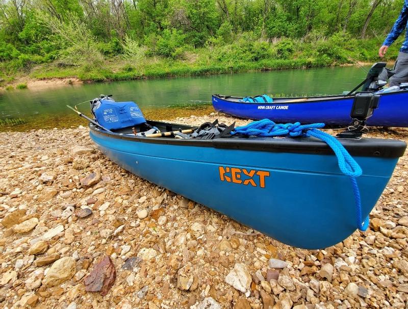 Old Town Next Solo Canoe One Person Recreational Canoe, 47% OFF