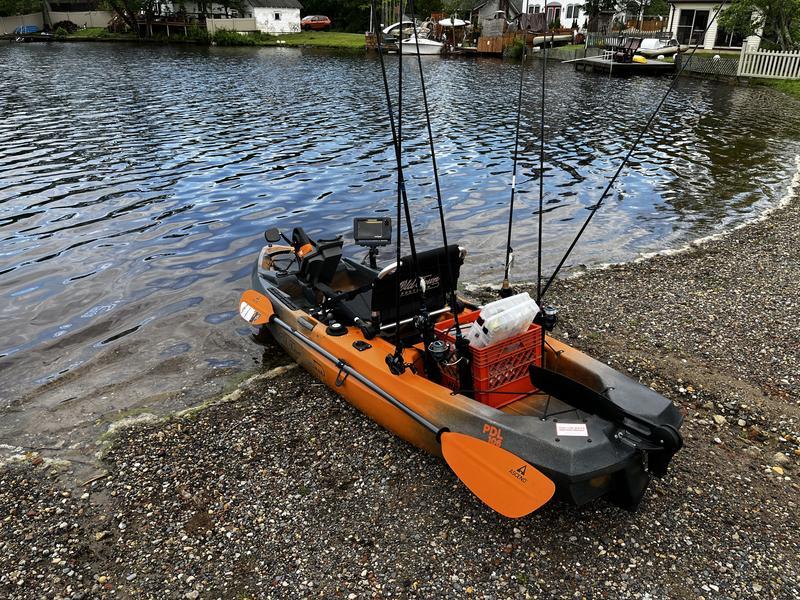 Sportsman PDL 106 - Pedal Drive, Fishing, Old Town