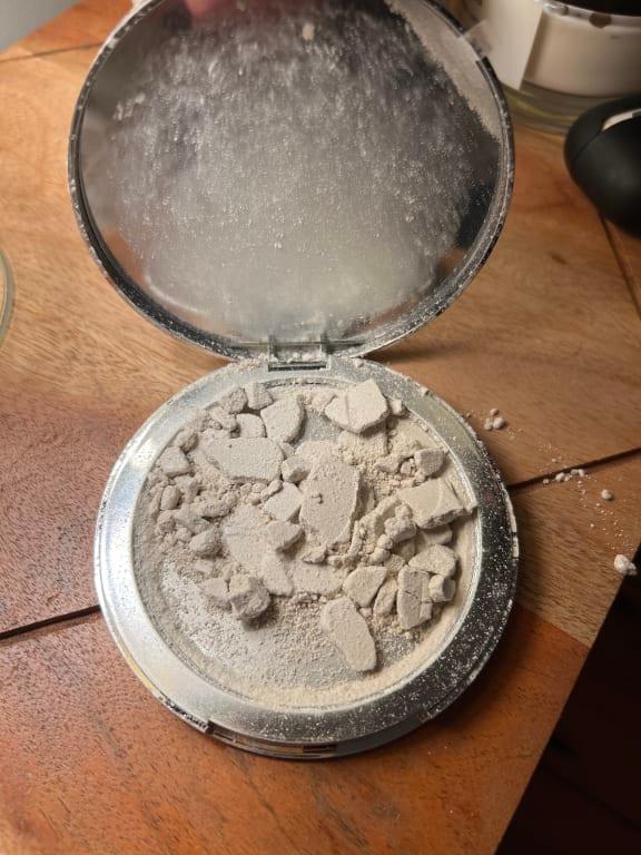 Review Thumbnail Image 0 265885904