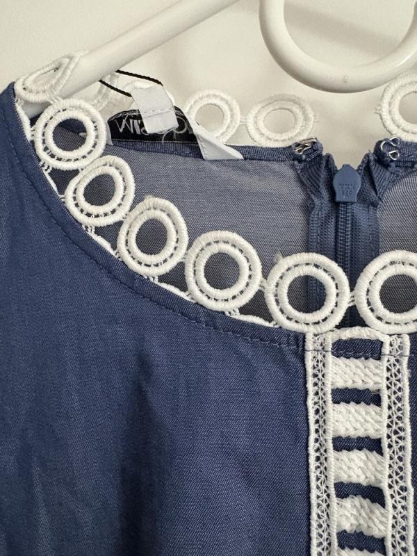 Review Thumbnail Image 0 369153557