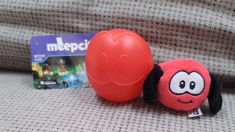 NEW • Roblox MeepCity Micro Plush Mystery Red Surprise Pack