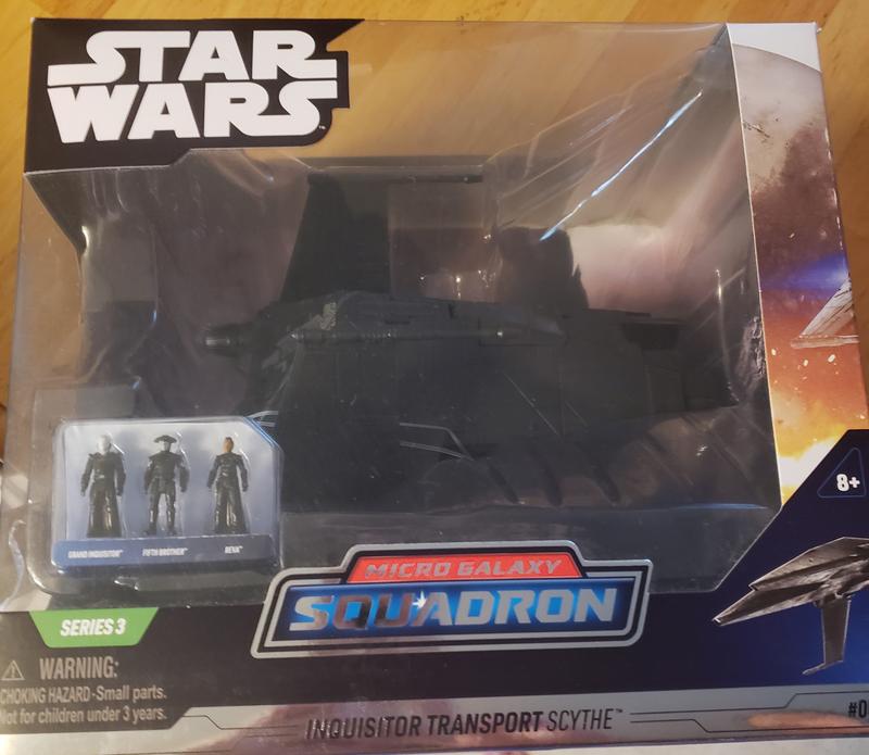 Hasbro Star Wars - Véhicule Tie Silencer avec Figurine Kylo Ren