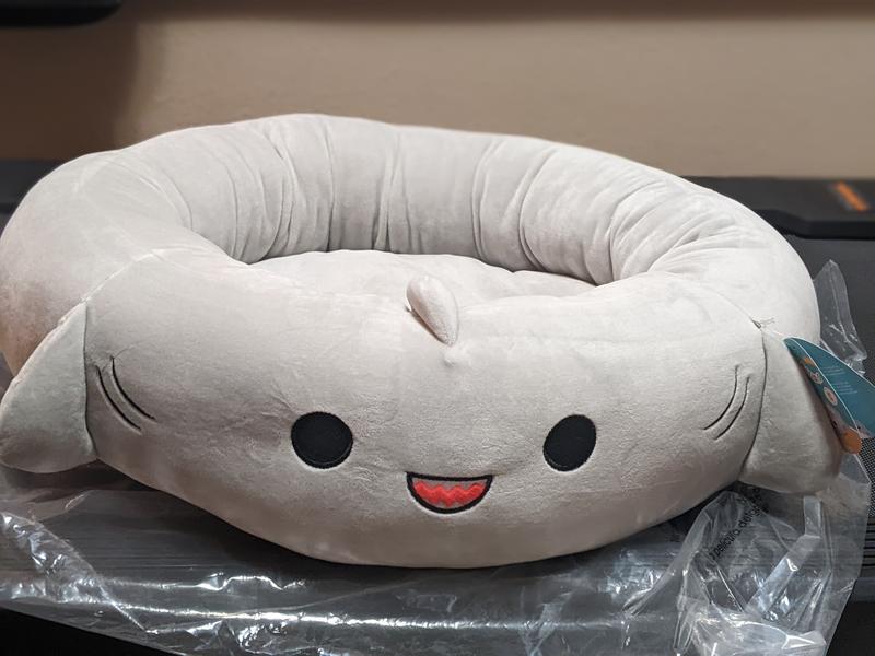 Squishmallows Gordon The Shark Pet Bed - Chaar