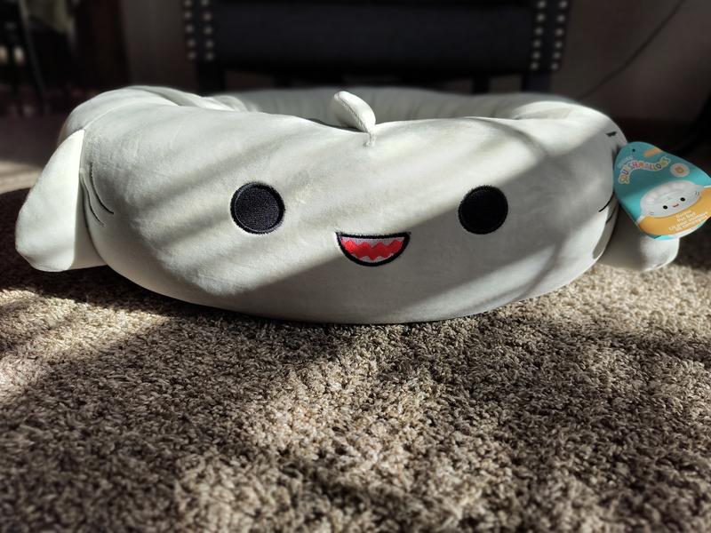 Squishmallows Gordon The Shark Pet Bed - Chaar