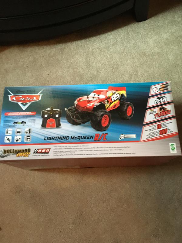 Jada Toys Disney Pixar Cars Lightning McQueen 1:14 RC Car, 1 Unit