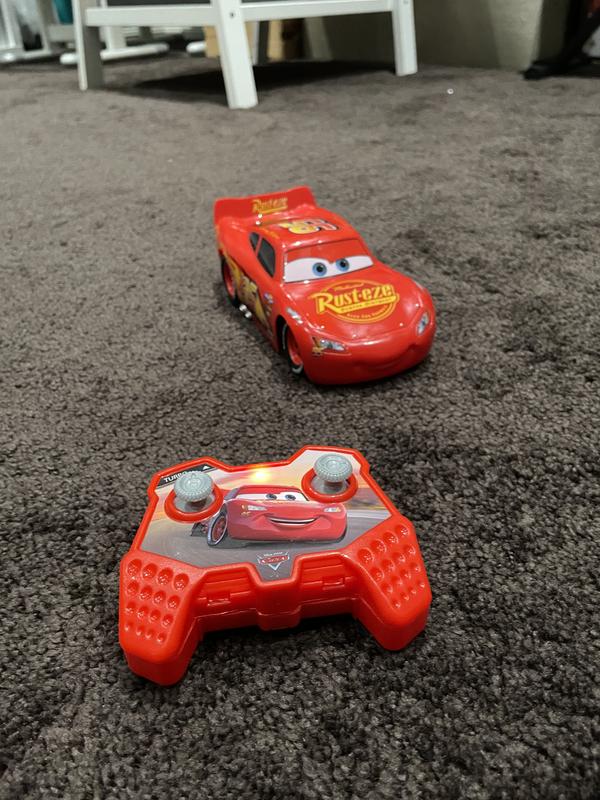 Jada Toys R/C 1:24 Disney Cars Lightning McQueen - 32232