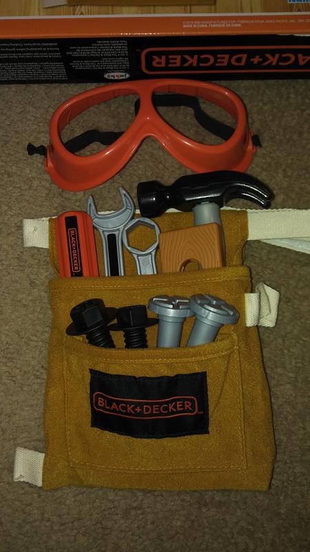 Junior Tool Belt Set with 11 Tools and Accessories - JAKKS Pacific, Inc.