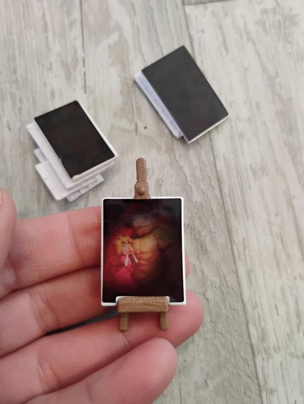 Customer carousel item 9.