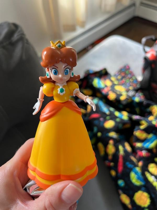 Jakks Pacific Super Mario Daisy 4-in Figure with Super Star | GameStop