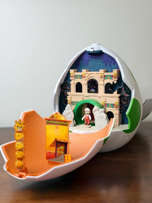 Customer carousel item 15.