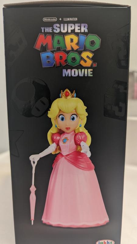 The Super Mario Bros. Movie - 5 Inch Action Figure Series 1 – Princess  Peach Figure with Umbrella Accessory