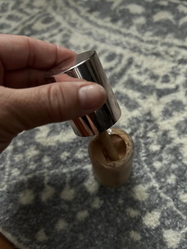 Customer photo for "I love this foundation!! When"