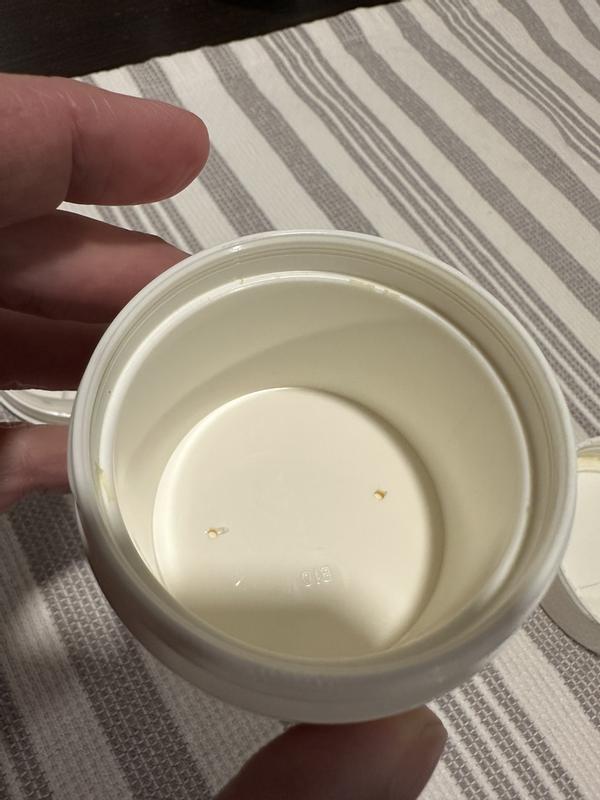 Customer photo for "Only the cap has a cream, jar is empty"
