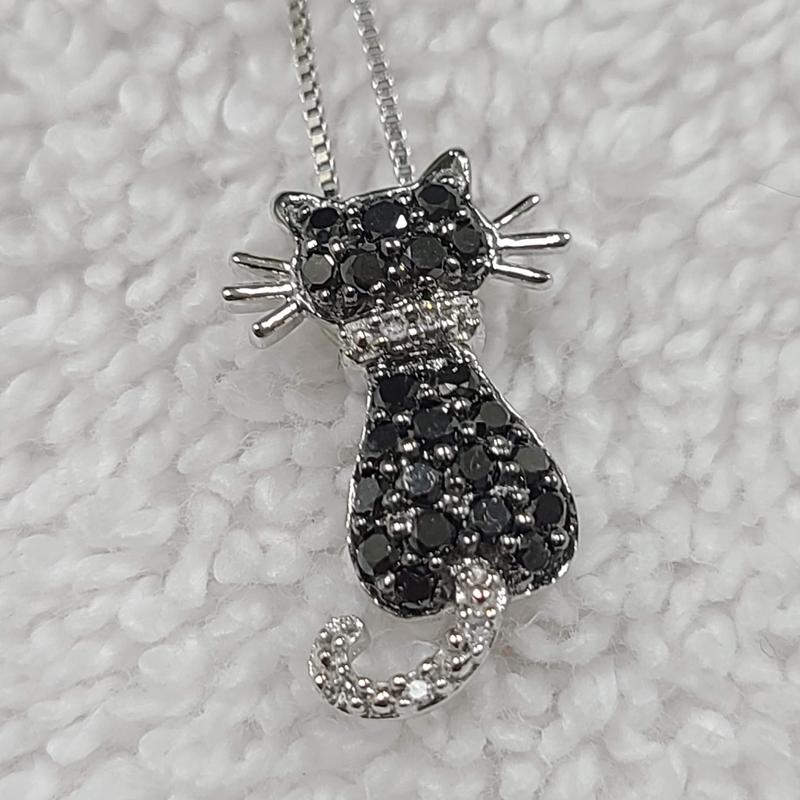 Cat diamond outlet necklace