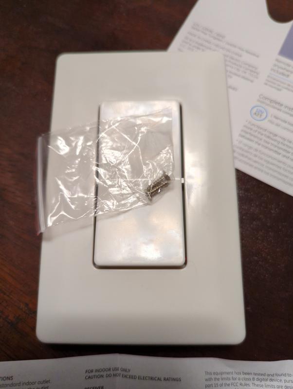 GE Wireless Remote Wall Switch Light Control with Grounded Outlet Receiver  18279 - The Home Depot