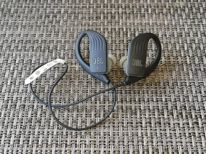 JBL Endurance SPRINT Auriculares deportivos intraurales e