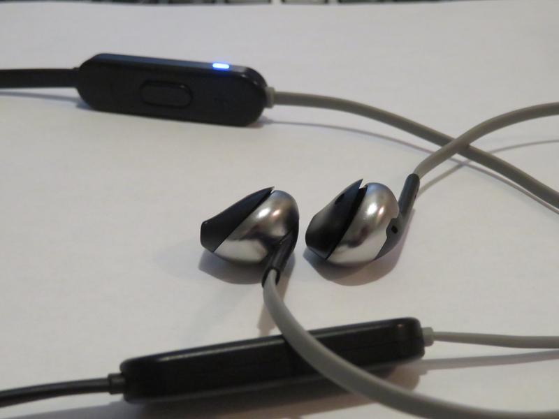 JBL Earbud Wireless | 205BT Tune headphones