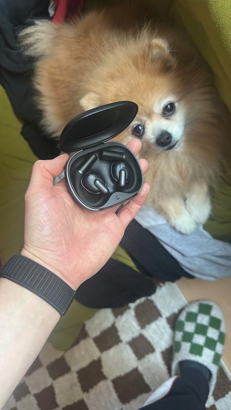 Customer carousel item 9.