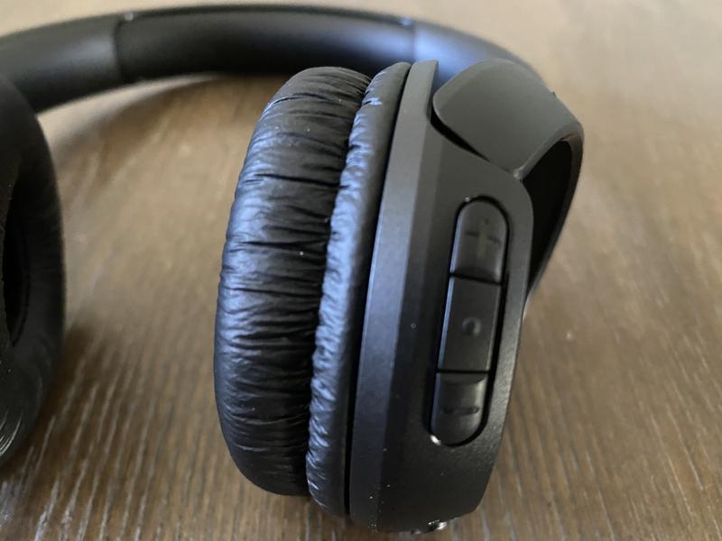 JBL Tune 510BT Bluetooth On-Ear Headphones, Black JBLT510BTBLKAM - The Home  Depot