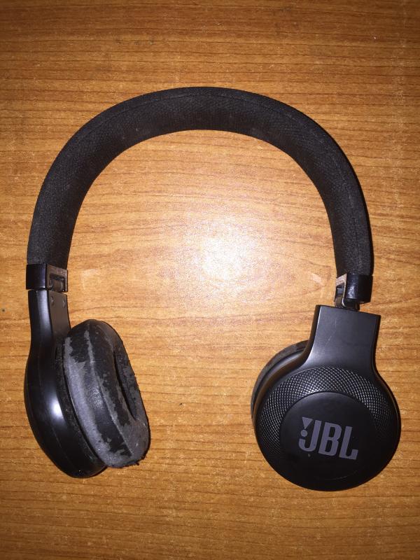 Best buy jbl sales e45bt