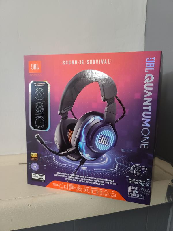 JBL Quantum ONE  Professional USB Gaming Headset