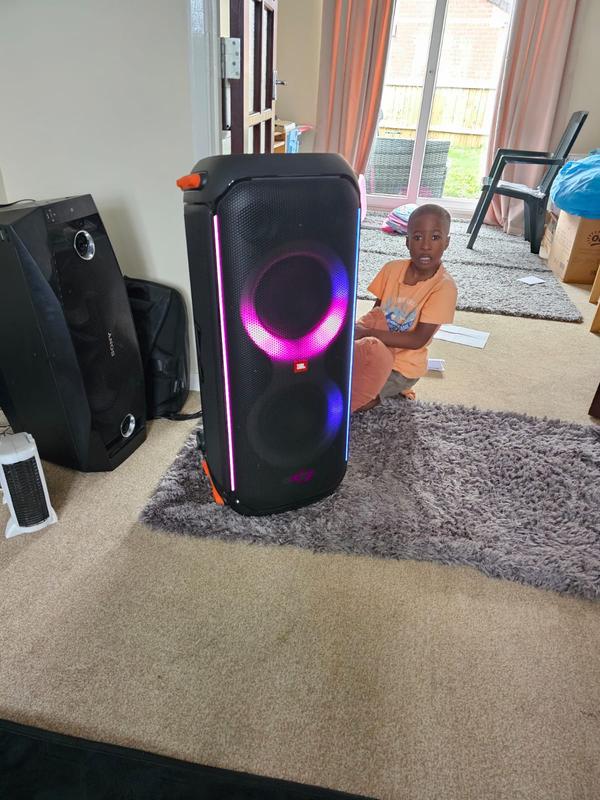 Customer Reviews for JBL PartyBox 710 Party Speaker with Built-in