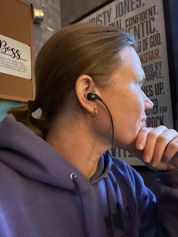 Customer photo for "Great sound and fit"
