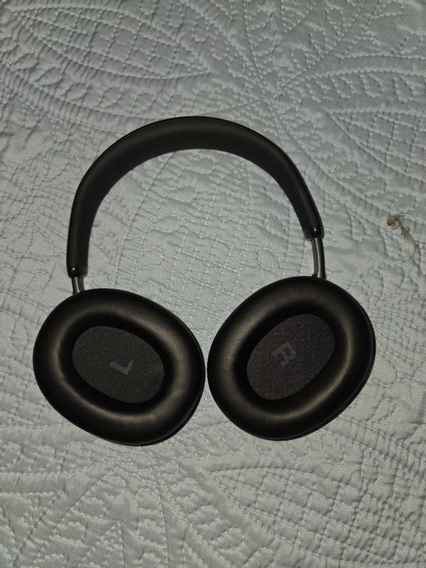 Customer carousel item 9.