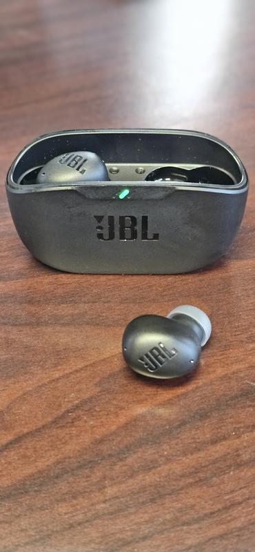 Perfect size bud with 3 sizes of tips for proper sizing.