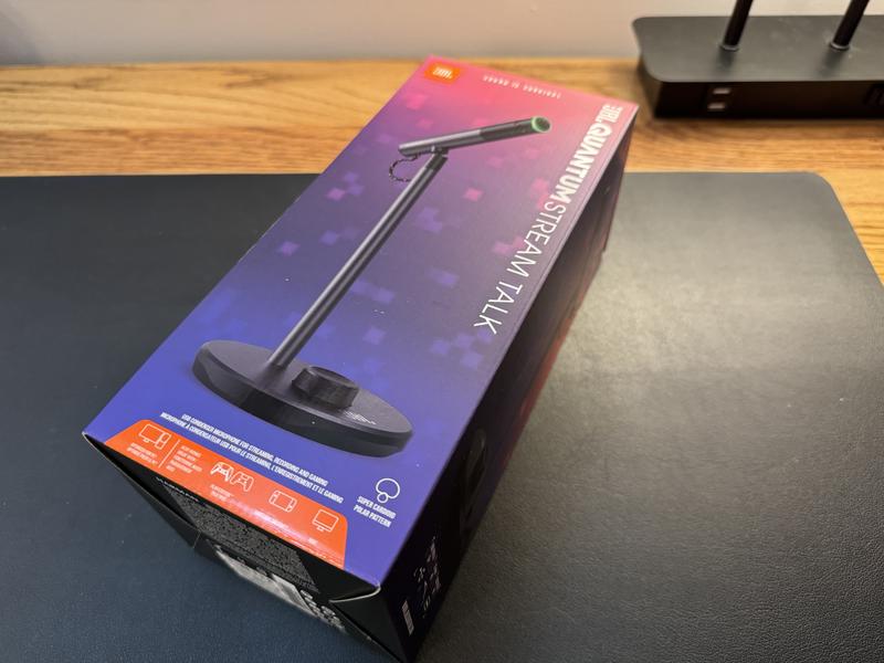 Customer photo for "Excellent little mic for video call."