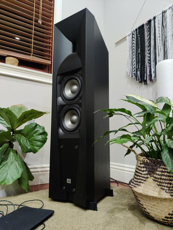 Studio 580 | Professional-quality 200-watt Floorstanding Speaker