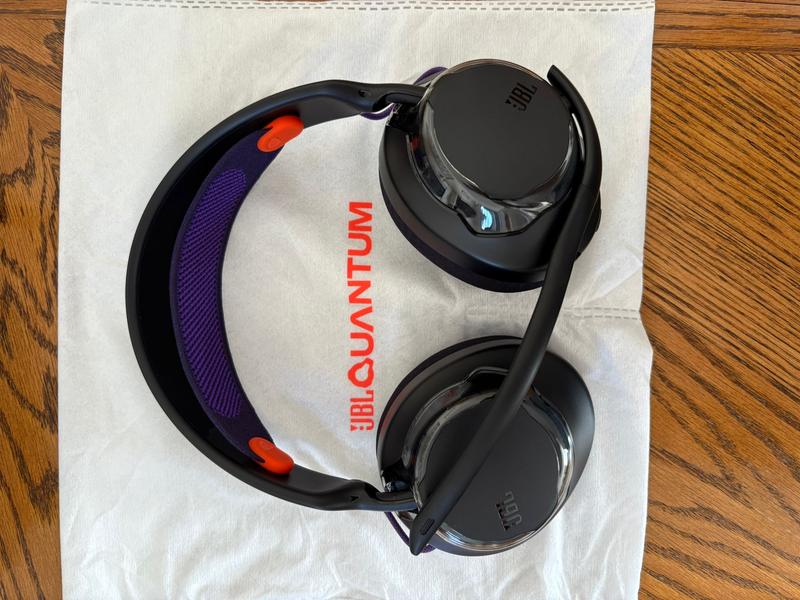 Customer carousel item 4.