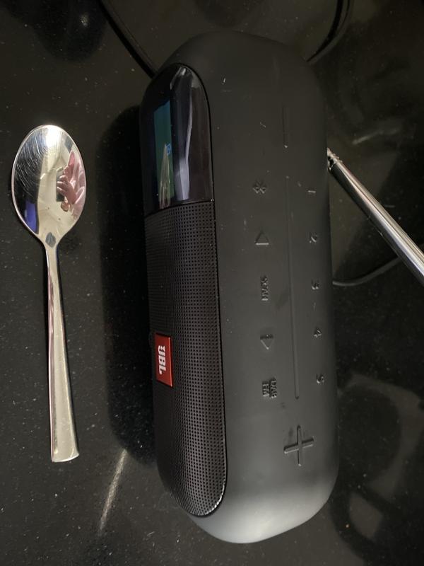 Caixa de Som Portátil JBL Tuner 2 FM Bluetooth Rádio | Prova D'água - Preto