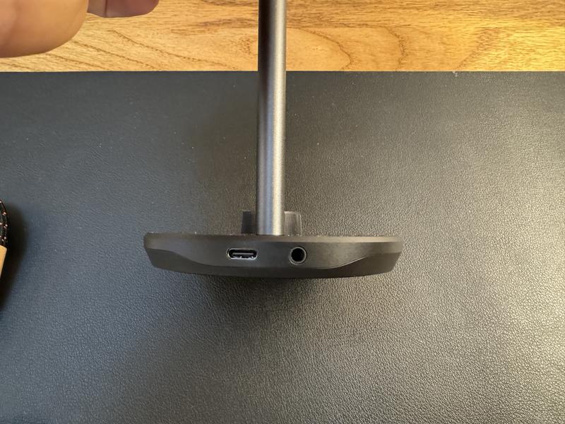 Customer photo for "Excellent little mic for video call."