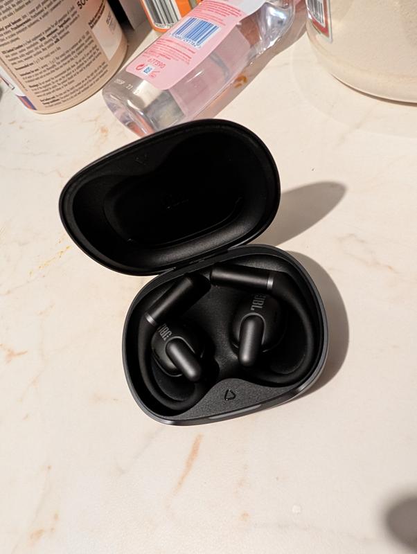 Customer carousel item 11.