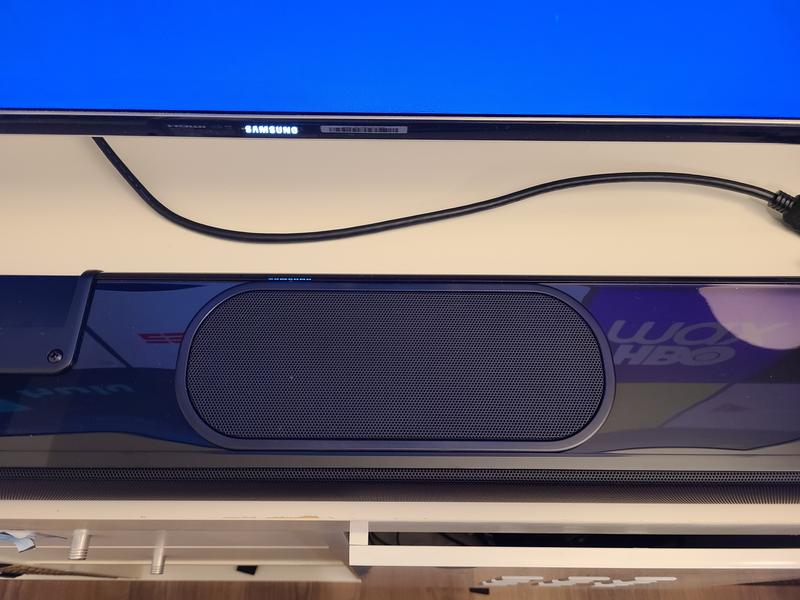 Built-in subwoofer: small but mighty