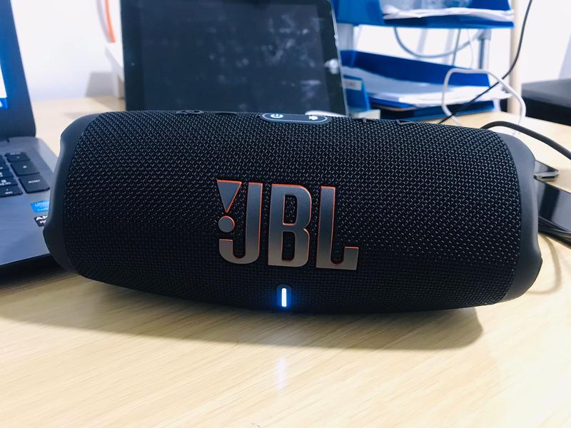 Buy JBL CHARGE 5 | Portable speaker | JBL