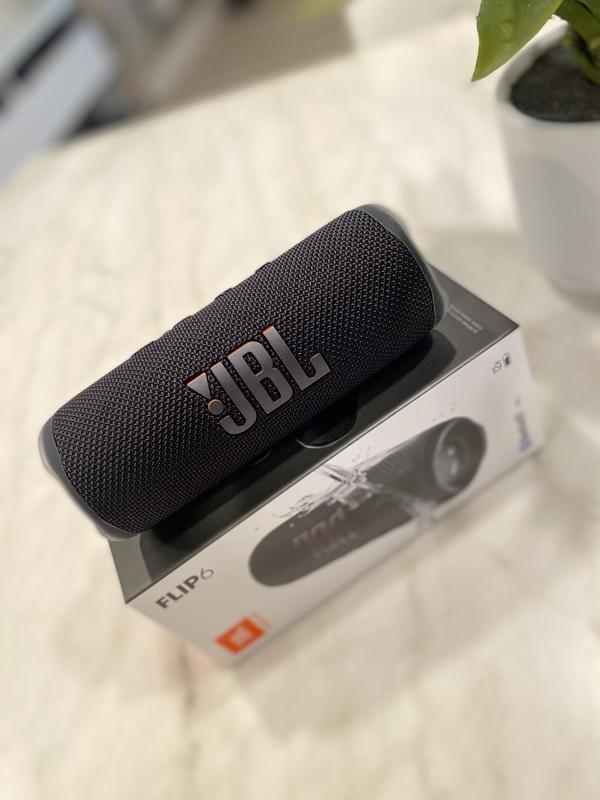 JBL Flip 6 - Altavoz Bluetooth portátil, sonido potente y graves profundos,  IPX7 impermeable, 12 horas de reproducción (renovado)