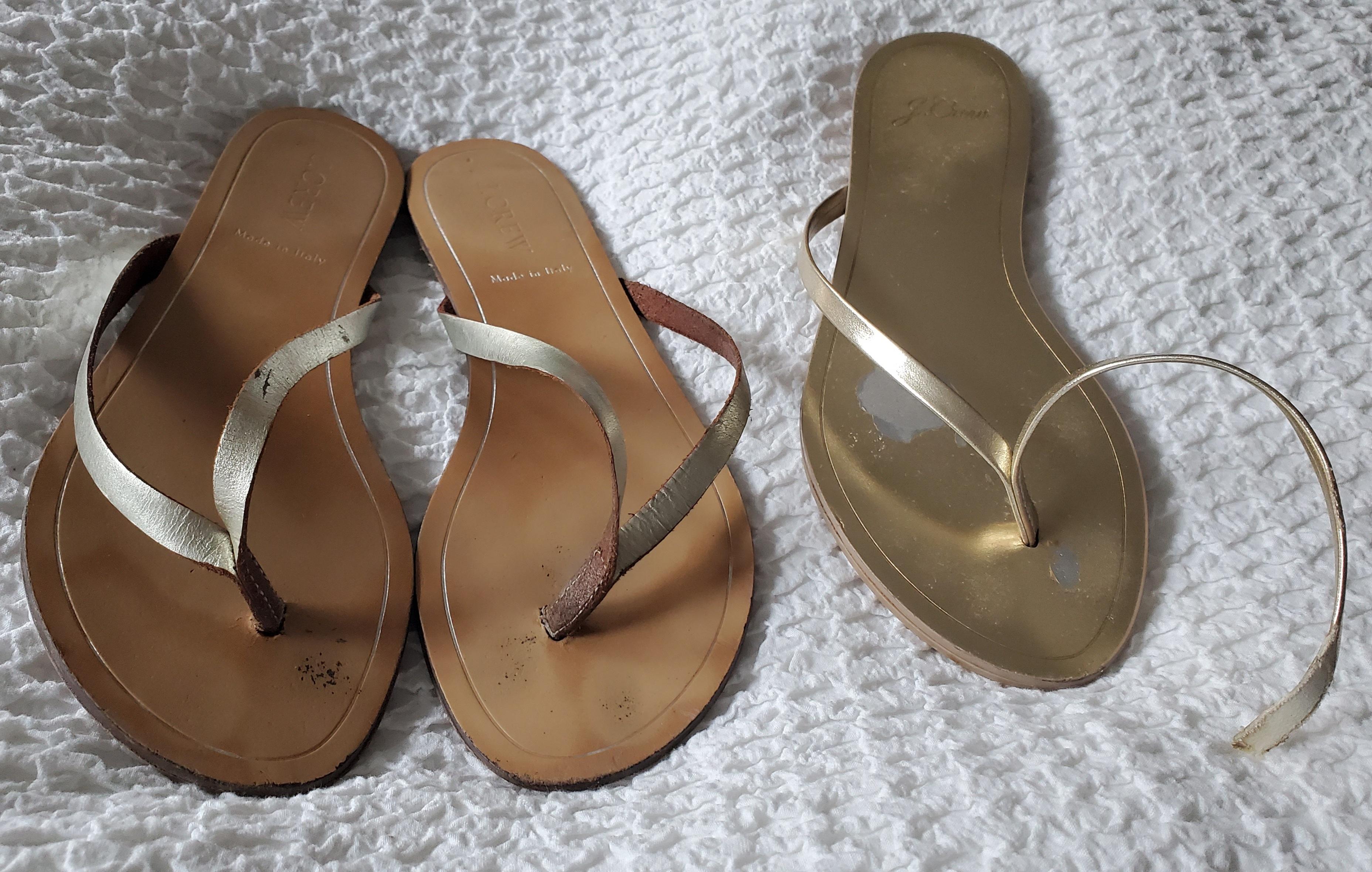 J crew outlet gold flip flops