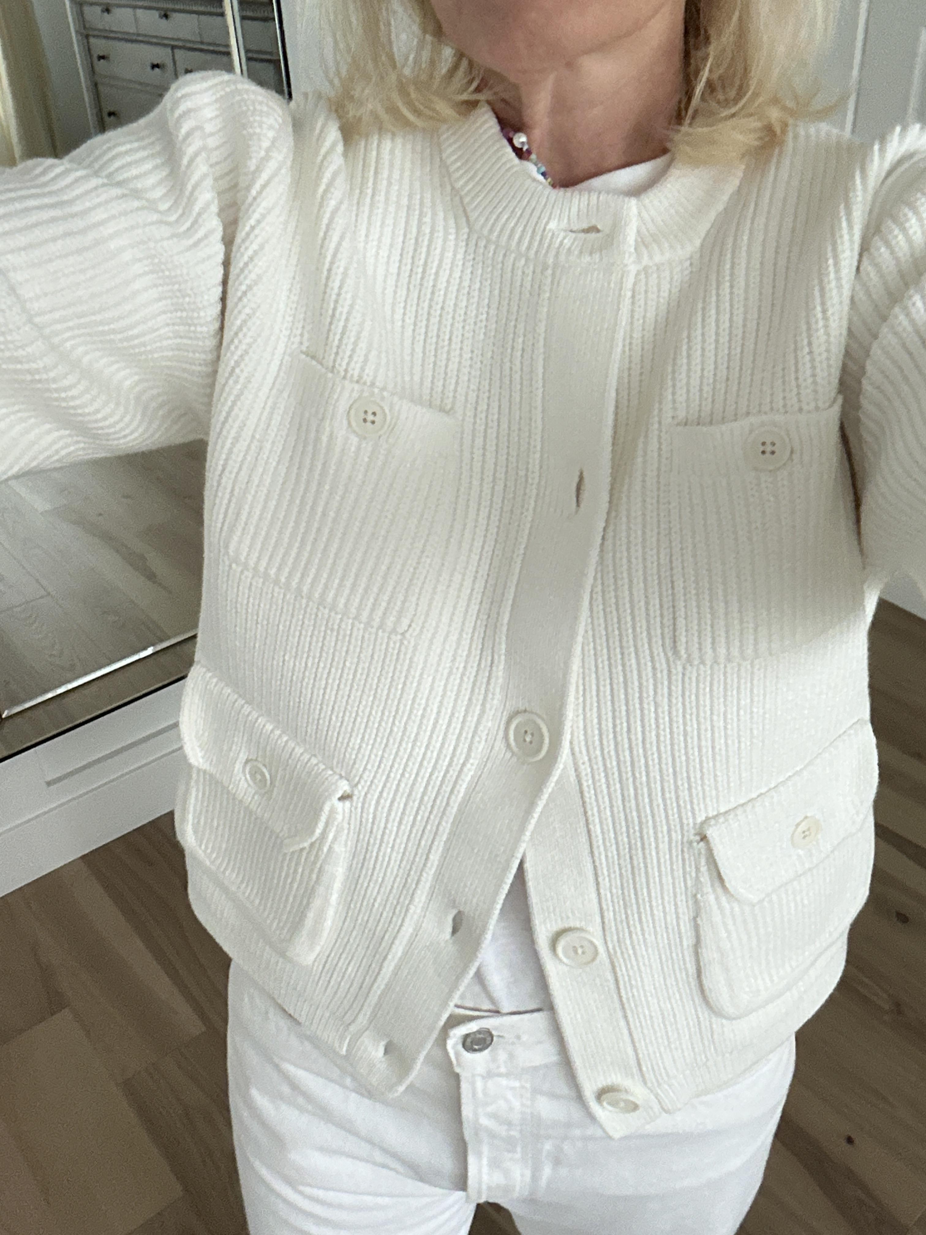 Four-pocket cardigan sweater