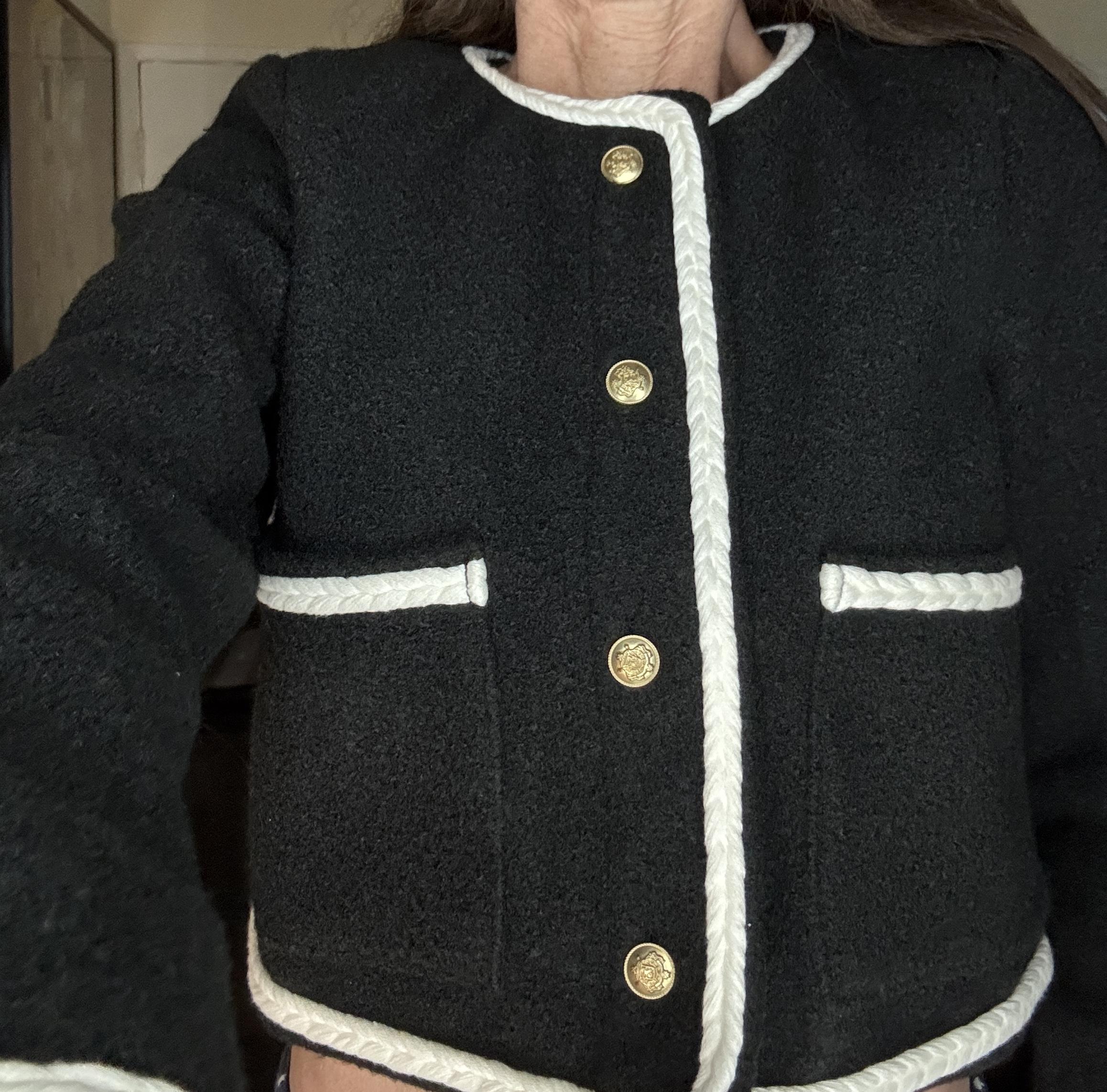 Cropped bouclé yarn lady jacket