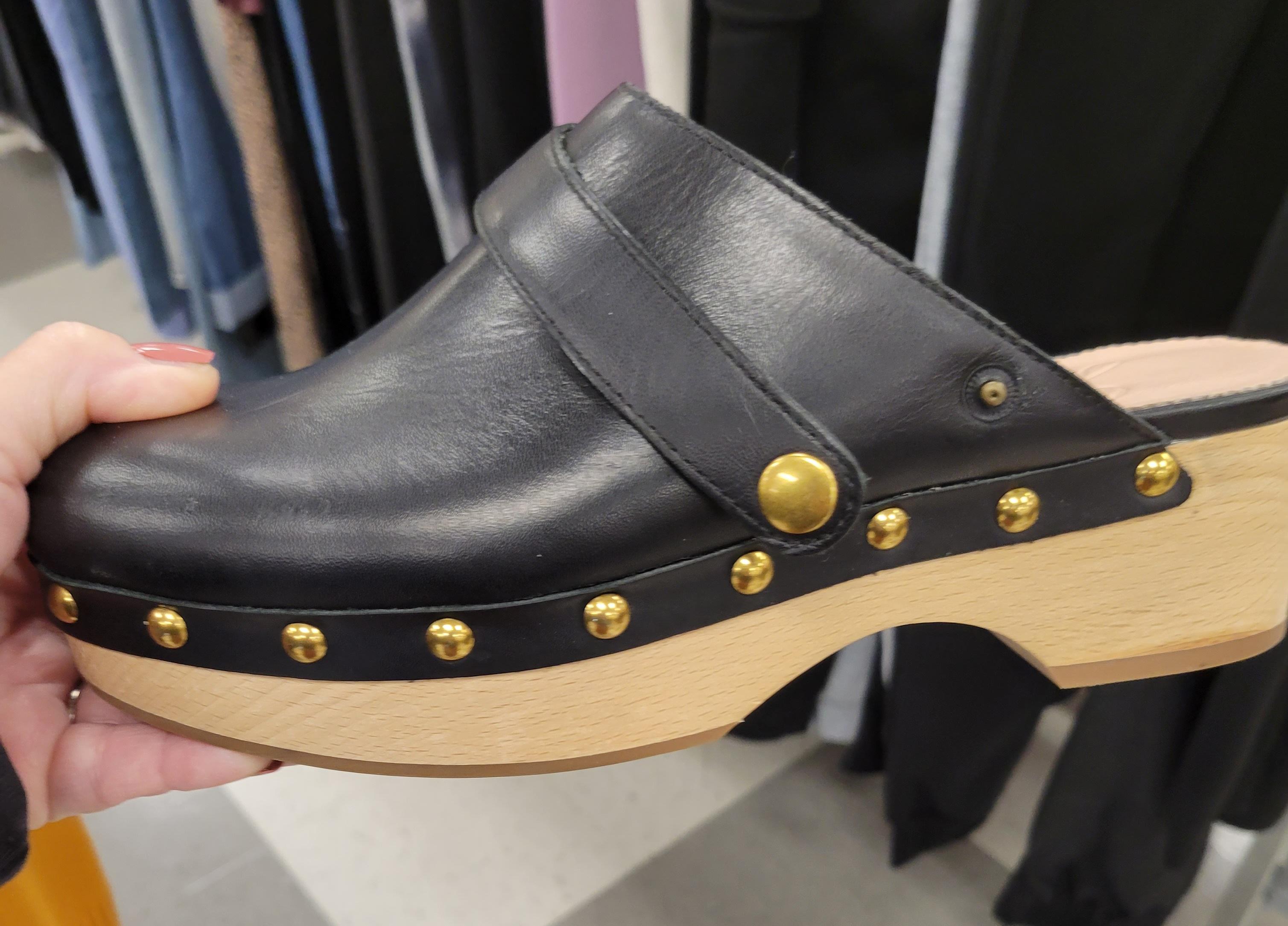 Convertible leather clogs