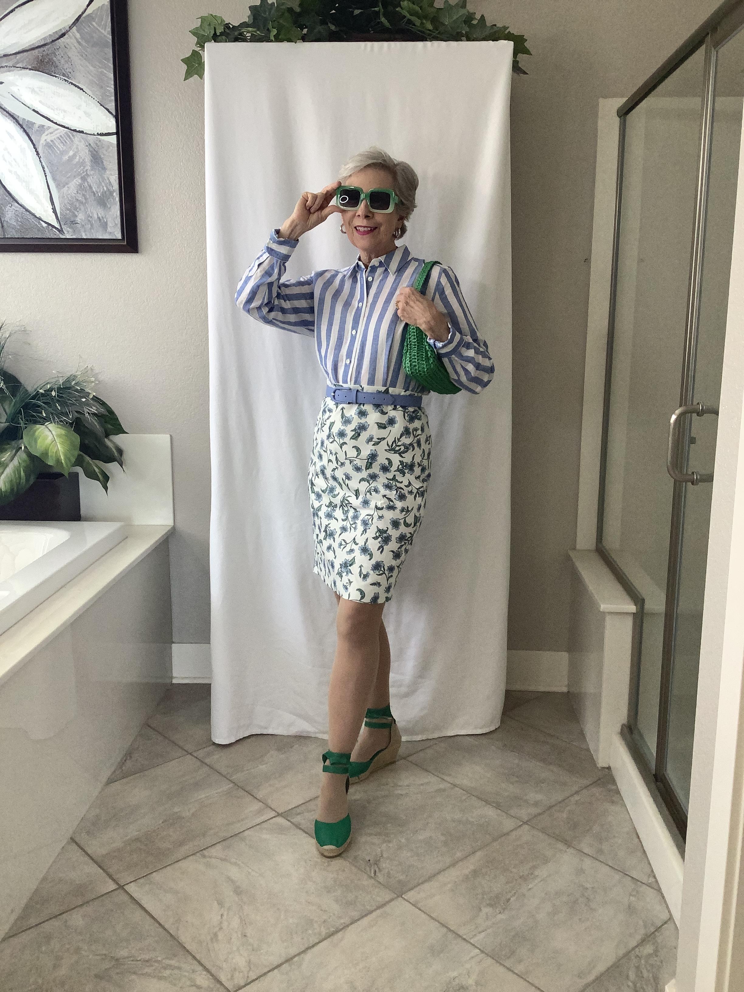 Printed pencil skirt