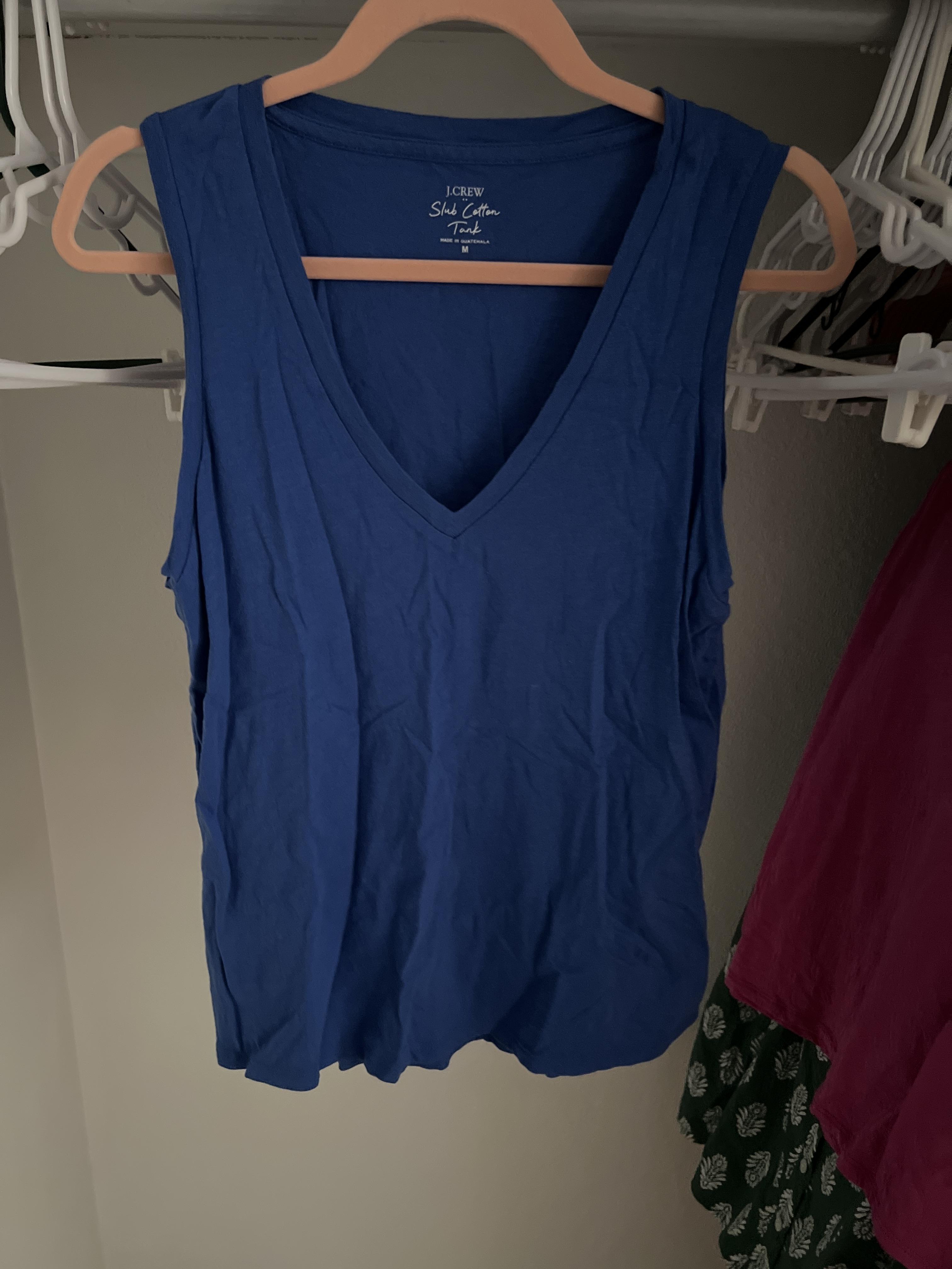 Slub cotton V-neck tank top