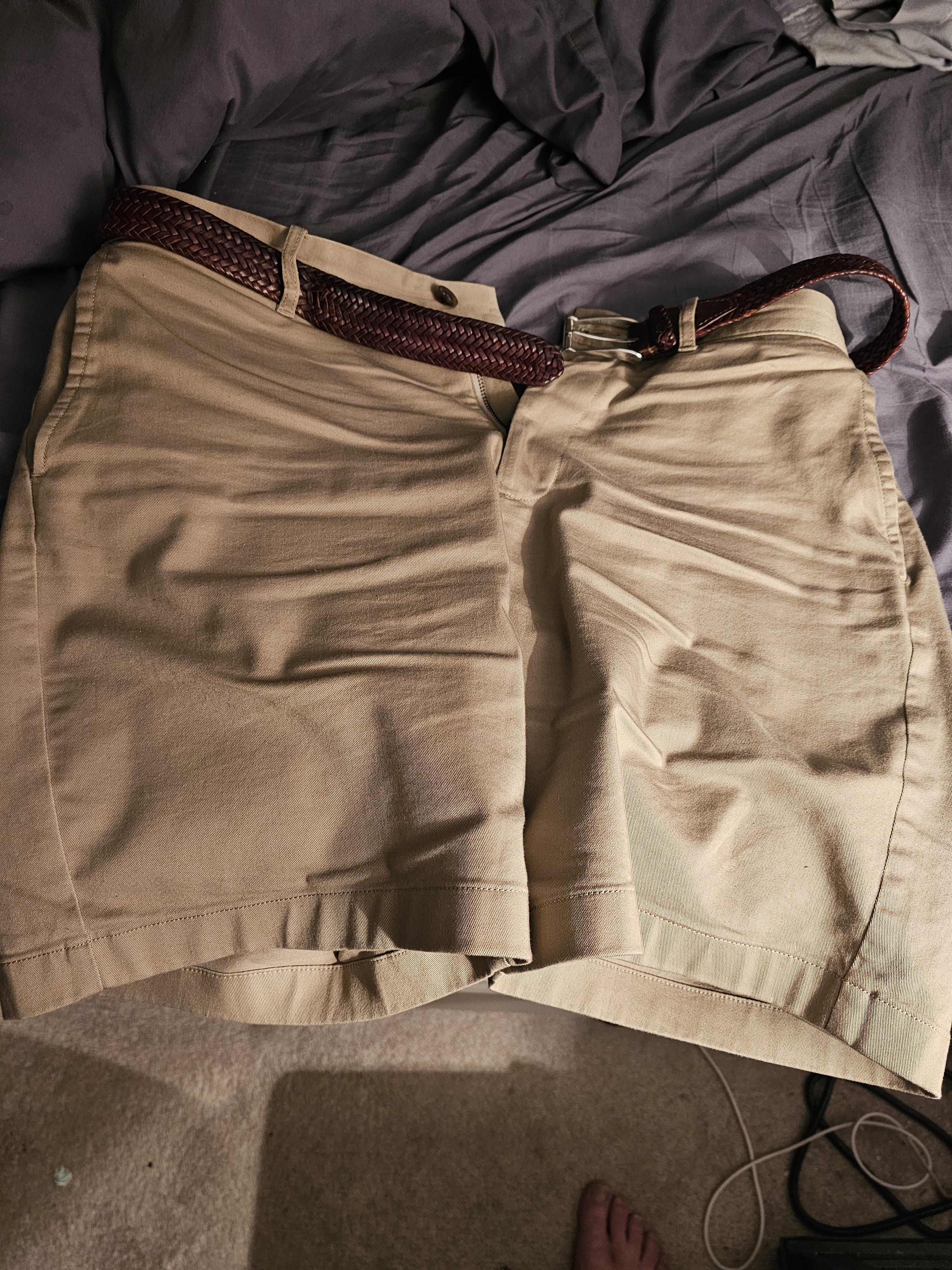 9" flex chino short